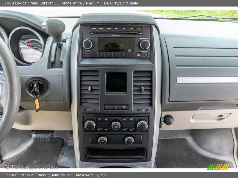 Stone White / Medium Slate Gray/Light Shale 2009 Dodge Grand Caravan SE