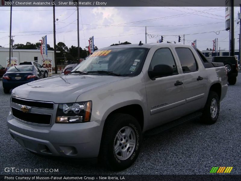 Silver Birch Metallic / Ebony 2007 Chevrolet Avalanche LS