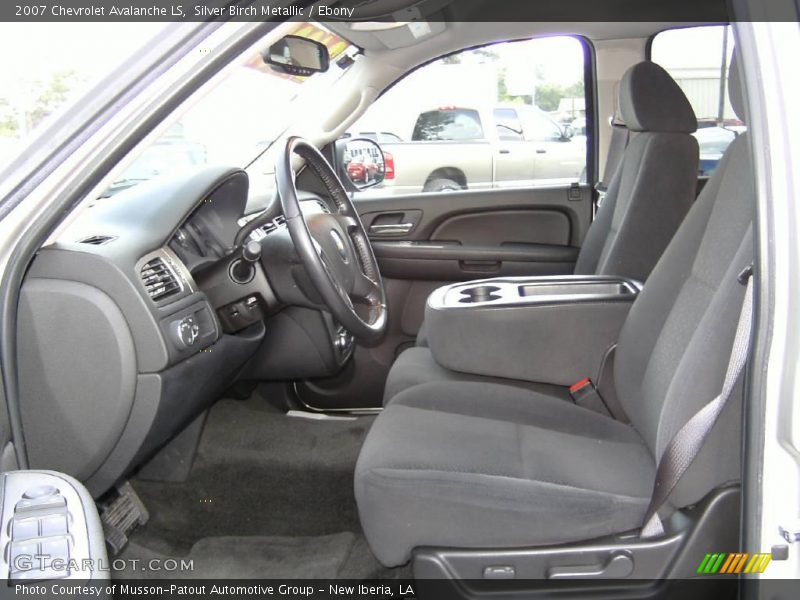 Silver Birch Metallic / Ebony 2007 Chevrolet Avalanche LS