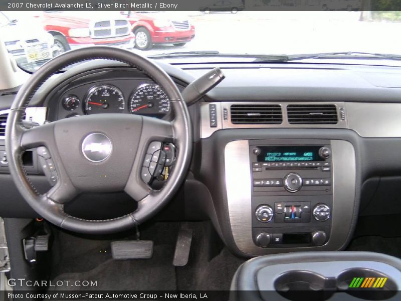 Silver Birch Metallic / Ebony 2007 Chevrolet Avalanche LS
