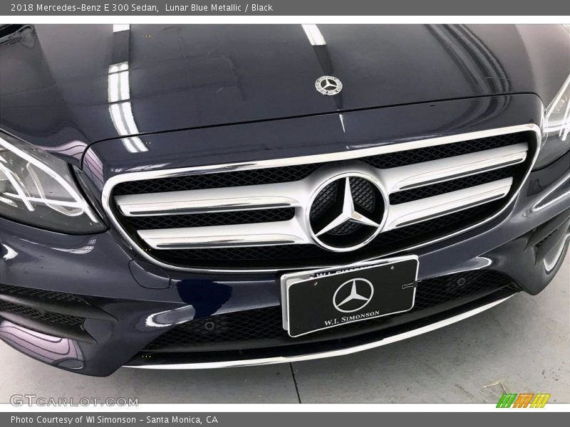 Lunar Blue Metallic / Black 2018 Mercedes-Benz E 300 Sedan