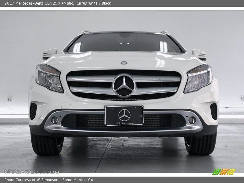 Cirrus White / Black 2017 Mercedes-Benz GLA 250 4Matic