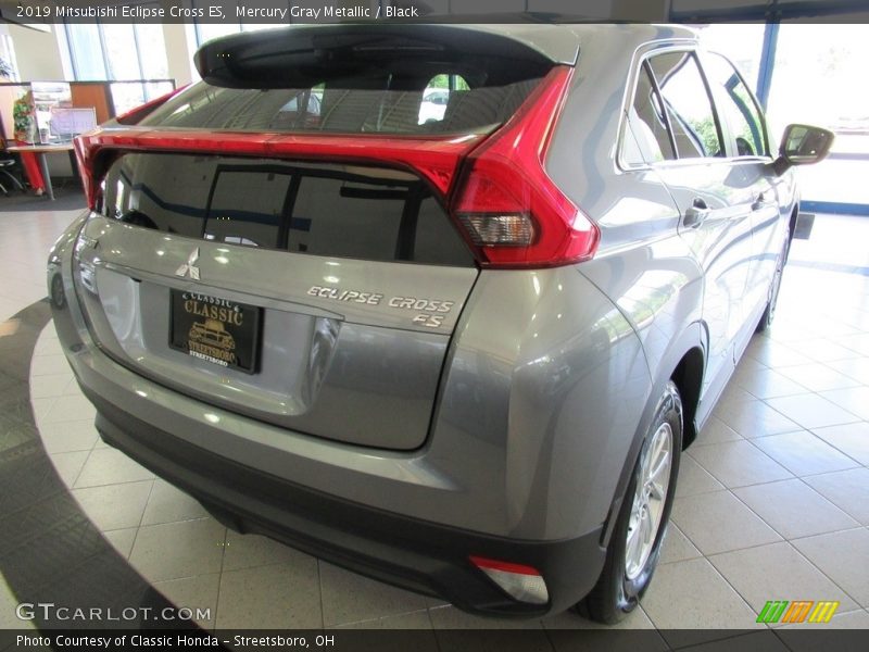 Mercury Gray Metallic / Black 2019 Mitsubishi Eclipse Cross ES