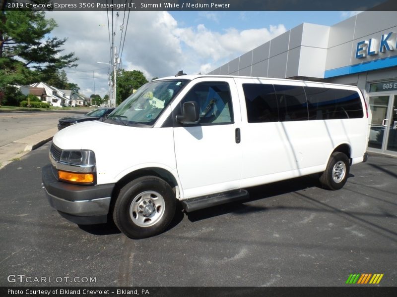 Summit White / Medium Pewter 2019 Chevrolet Express 3500 Passenger LT
