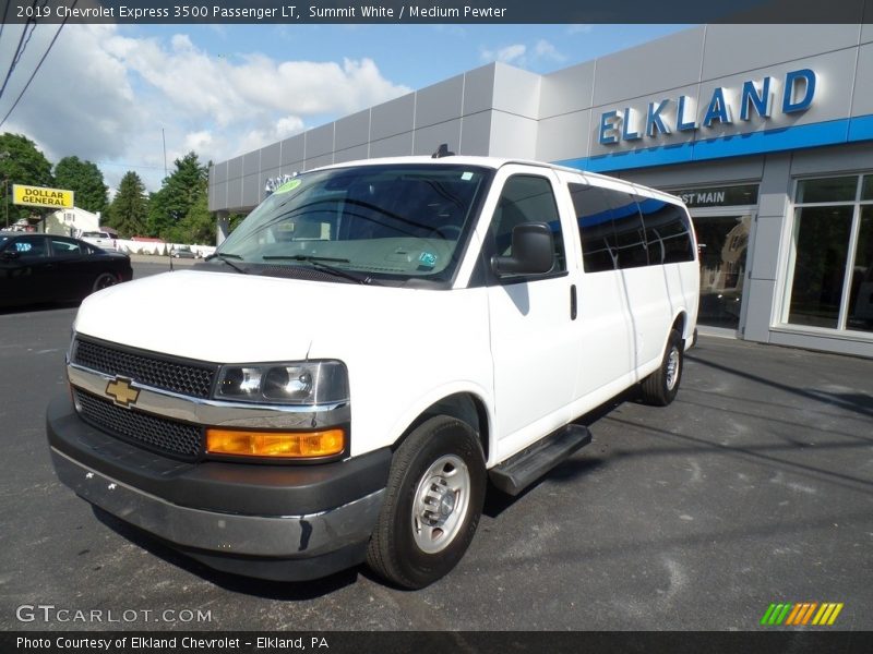 Summit White / Medium Pewter 2019 Chevrolet Express 3500 Passenger LT