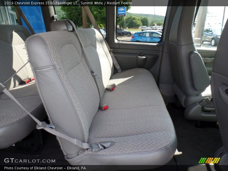 Summit White / Medium Pewter 2019 Chevrolet Express 3500 Passenger LT