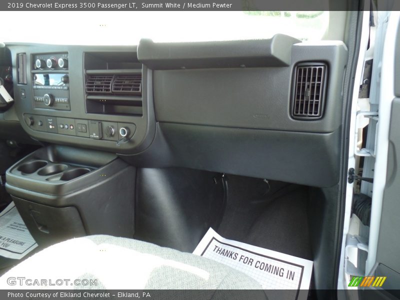 Summit White / Medium Pewter 2019 Chevrolet Express 3500 Passenger LT