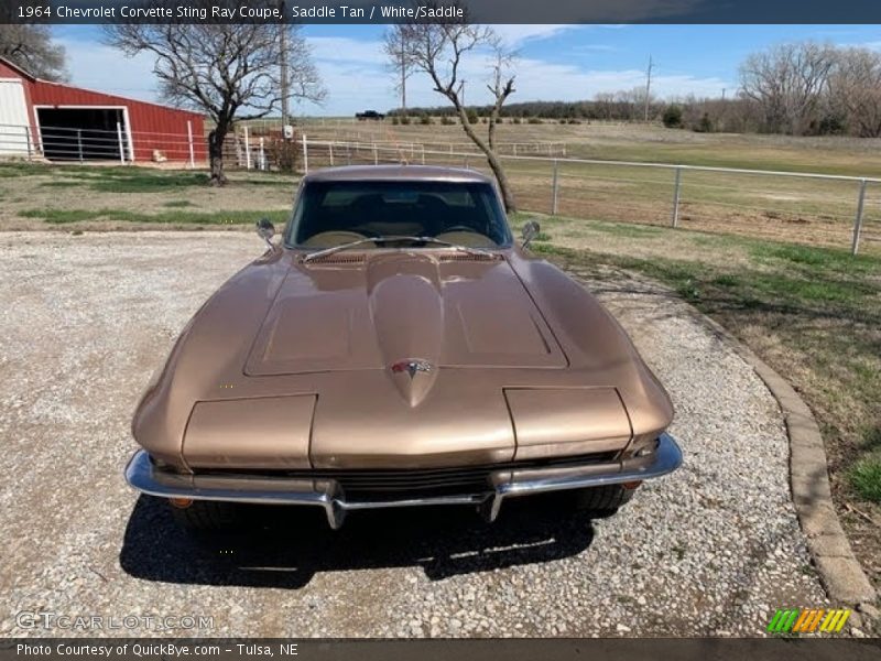 Saddle Tan / White/Saddle 1964 Chevrolet Corvette Sting Ray Coupe