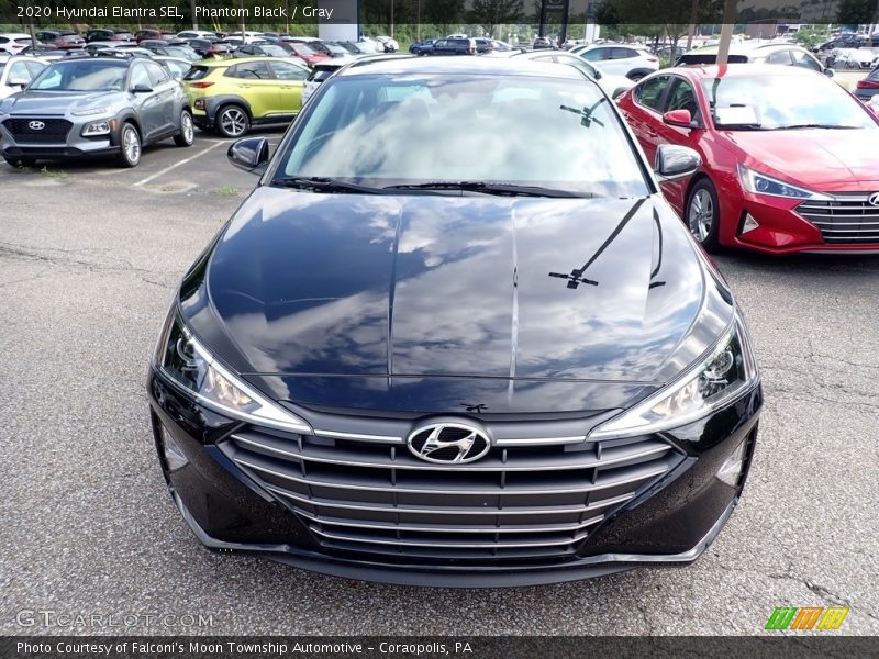 Phantom Black / Gray 2020 Hyundai Elantra SEL