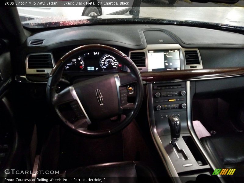 Tuxedo Black Metallic / Charcoal Black 2009 Lincoln MKS AWD Sedan