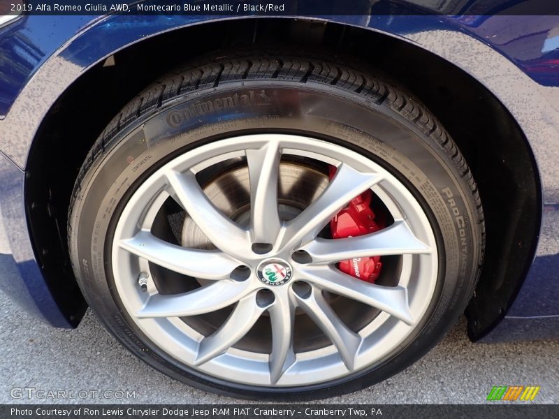 Montecarlo Blue Metallic / Black/Red 2019 Alfa Romeo Giulia AWD