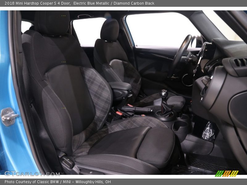 Electric Blue Metallic / Diamond Carbon Black 2018 Mini Hardtop Cooper S 4 Door