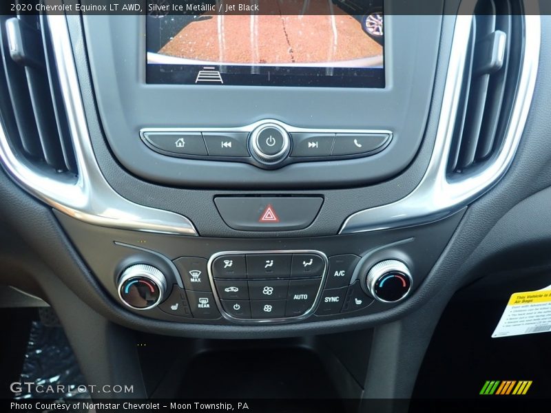 Silver Ice Metallic / Jet Black 2020 Chevrolet Equinox LT AWD