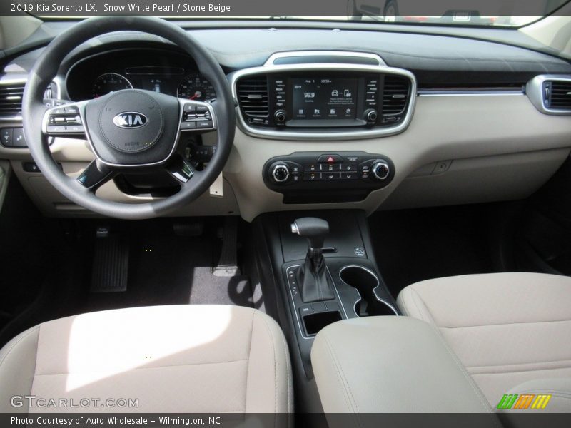 Snow White Pearl / Stone Beige 2019 Kia Sorento LX