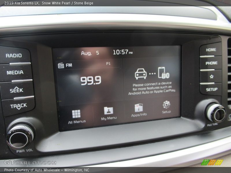 Snow White Pearl / Stone Beige 2019 Kia Sorento LX