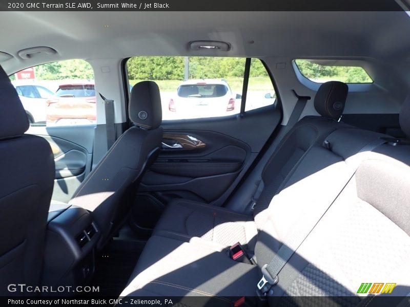Summit White / Jet Black 2020 GMC Terrain SLE AWD