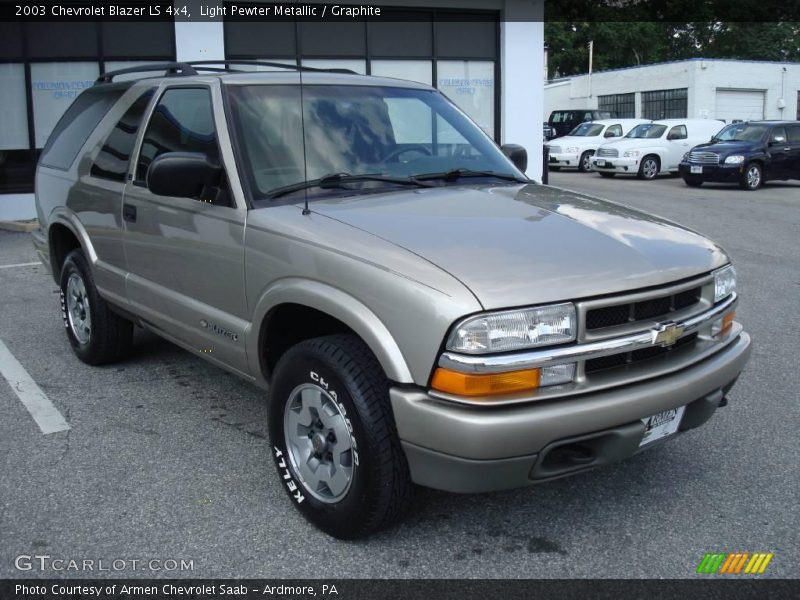 Light Pewter Metallic / Graphite 2003 Chevrolet Blazer LS 4x4