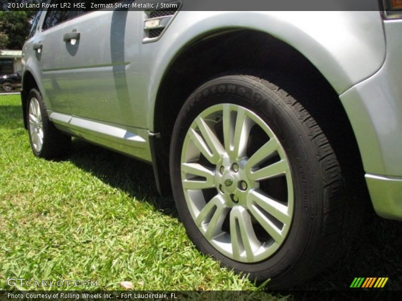 Zermatt Silver Metallic / Storm 2010 Land Rover LR2 HSE