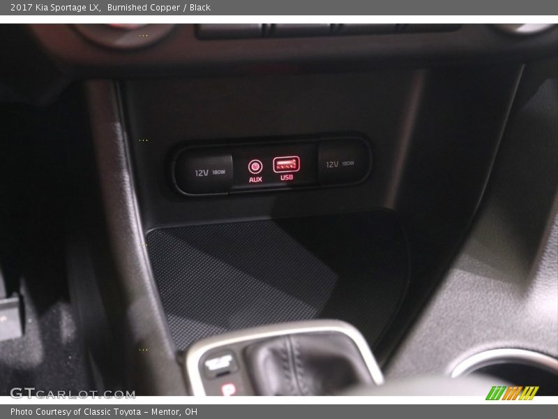 Burnished Copper / Black 2017 Kia Sportage LX