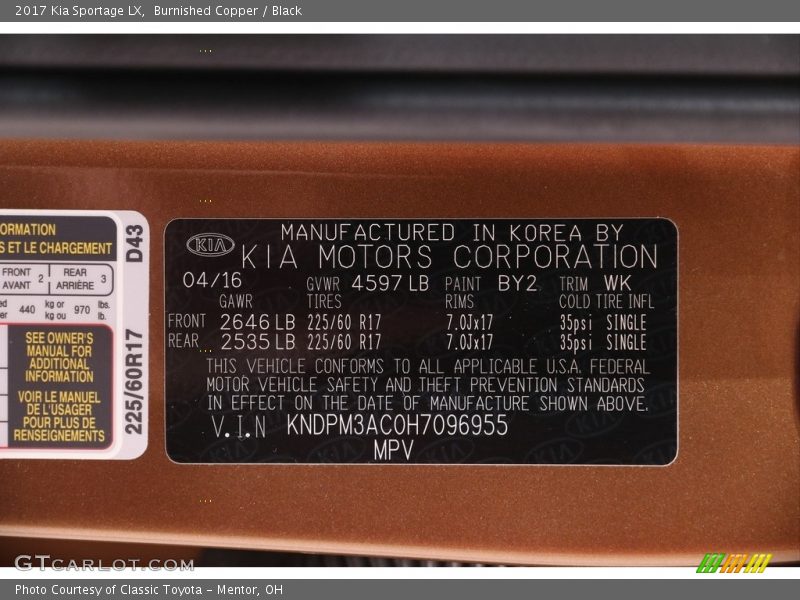 Burnished Copper / Black 2017 Kia Sportage LX