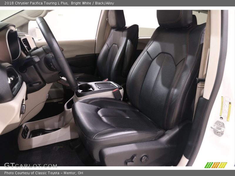 Bright White / Black/Alloy 2018 Chrysler Pacifica Touring L Plus