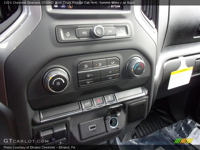 Summit White / Jet Black 2020 Chevrolet Silverado 2500HD Work Truck Regular Cab 4x4