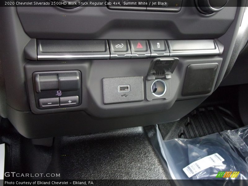 Summit White / Jet Black 2020 Chevrolet Silverado 2500HD Work Truck Regular Cab 4x4