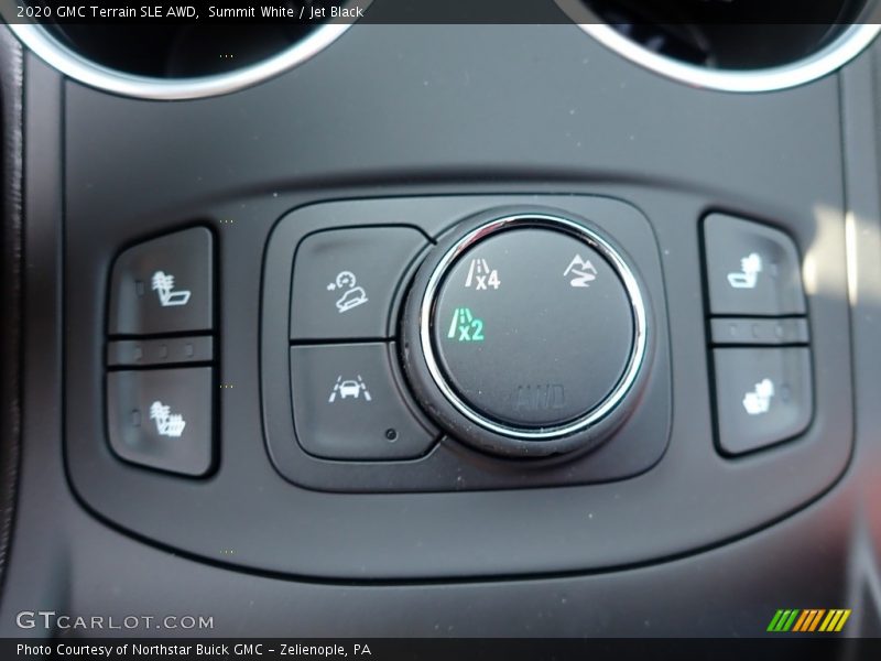 Summit White / Jet Black 2020 GMC Terrain SLE AWD