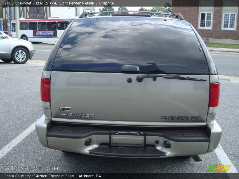 Light Pewter Metallic / Graphite 2003 Chevrolet Blazer LS 4x4