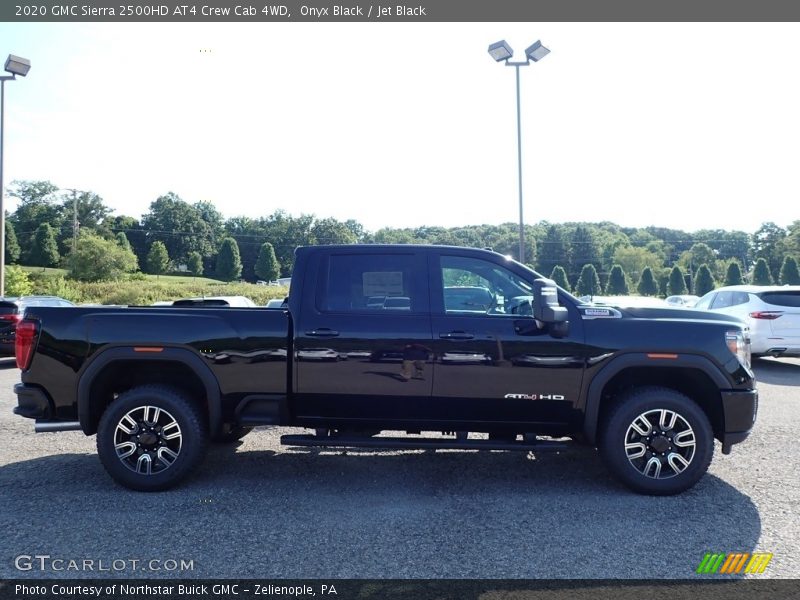 Onyx Black / Jet Black 2020 GMC Sierra 2500HD AT4 Crew Cab 4WD