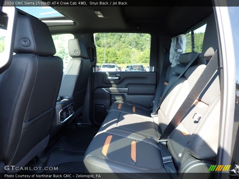 Onyx Black / Jet Black 2020 GMC Sierra 2500HD AT4 Crew Cab 4WD