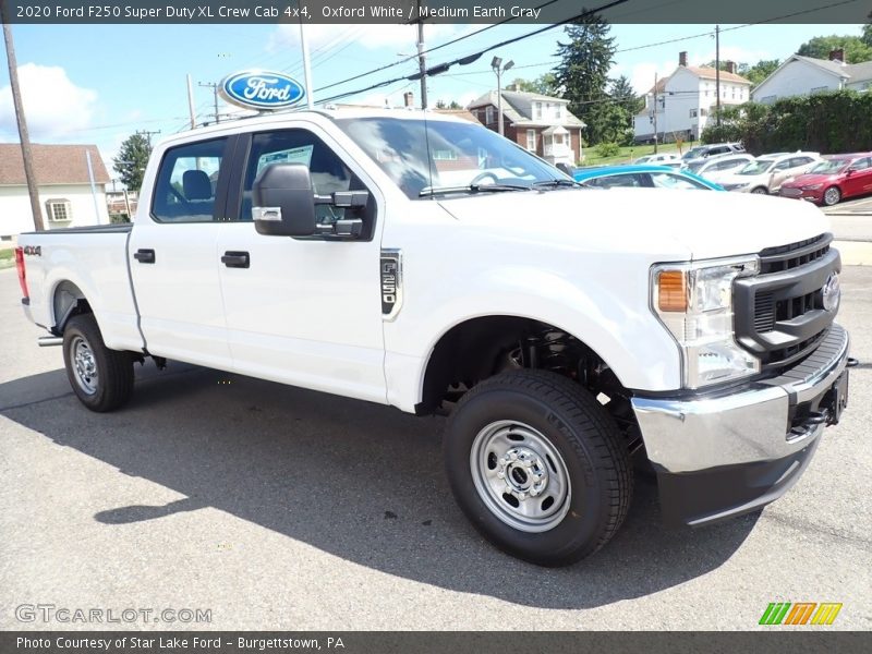 Oxford White / Medium Earth Gray 2020 Ford F250 Super Duty XL Crew Cab 4x4