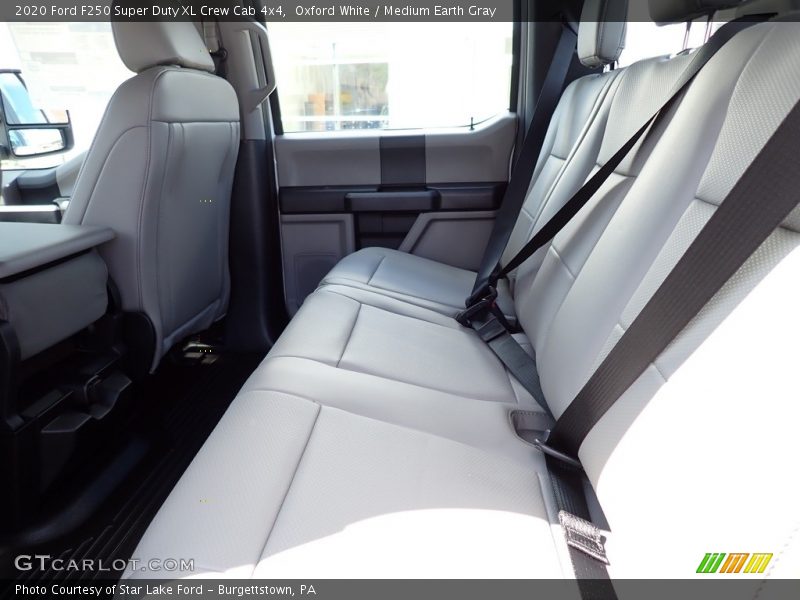 Oxford White / Medium Earth Gray 2020 Ford F250 Super Duty XL Crew Cab 4x4