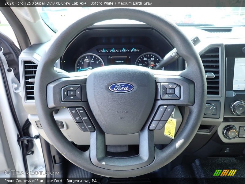 Oxford White / Medium Earth Gray 2020 Ford F250 Super Duty XL Crew Cab 4x4