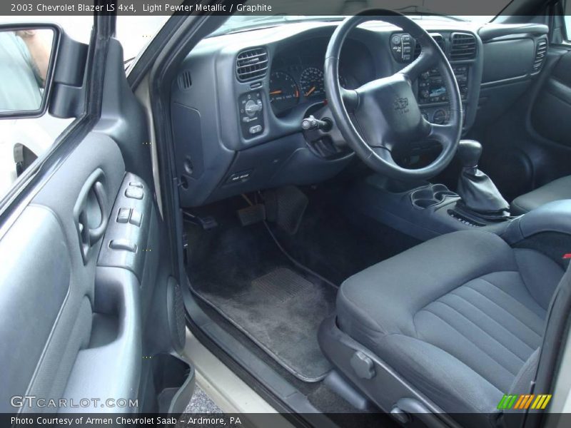 Light Pewter Metallic / Graphite 2003 Chevrolet Blazer LS 4x4