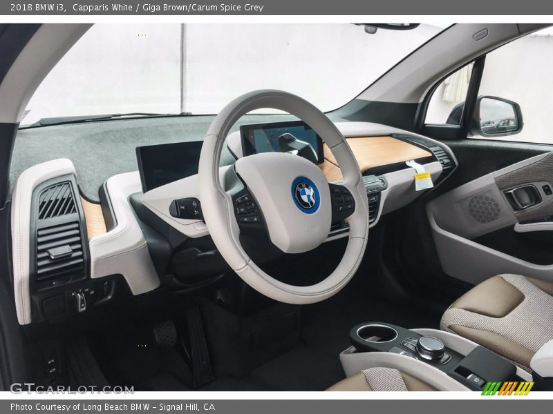 Capparis White / Giga Brown/Carum Spice Grey 2018 BMW i3