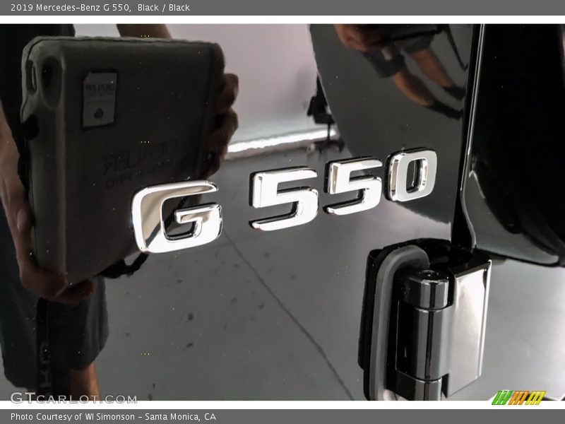 Black / Black 2019 Mercedes-Benz G 550
