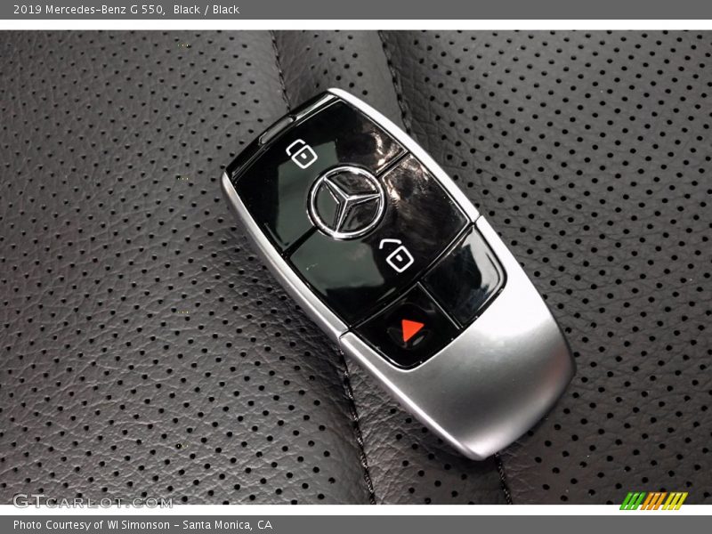 Black / Black 2019 Mercedes-Benz G 550
