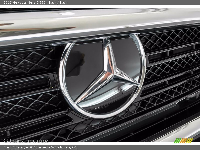 Black / Black 2019 Mercedes-Benz G 550