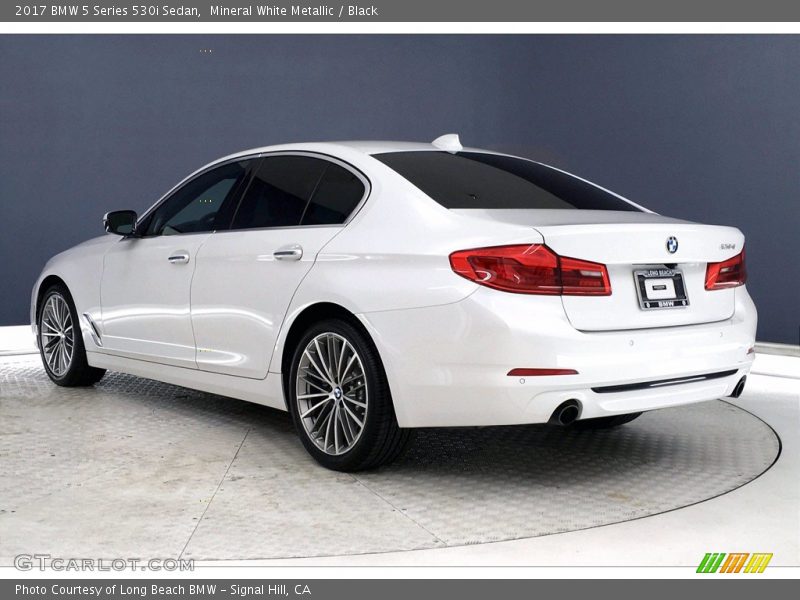Mineral White Metallic / Black 2017 BMW 5 Series 530i Sedan
