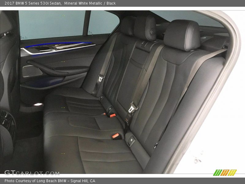 Mineral White Metallic / Black 2017 BMW 5 Series 530i Sedan