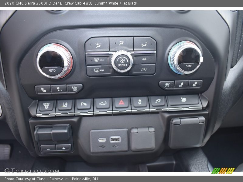Summit White / Jet Black 2020 GMC Sierra 3500HD Denali Crew Cab 4WD