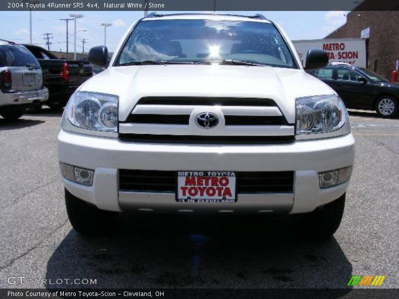 Natural White / Stone 2004 Toyota 4Runner SR5 4x4