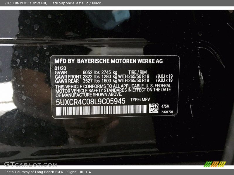Black Sapphire Metallic / Black 2020 BMW X5 sDrive40i