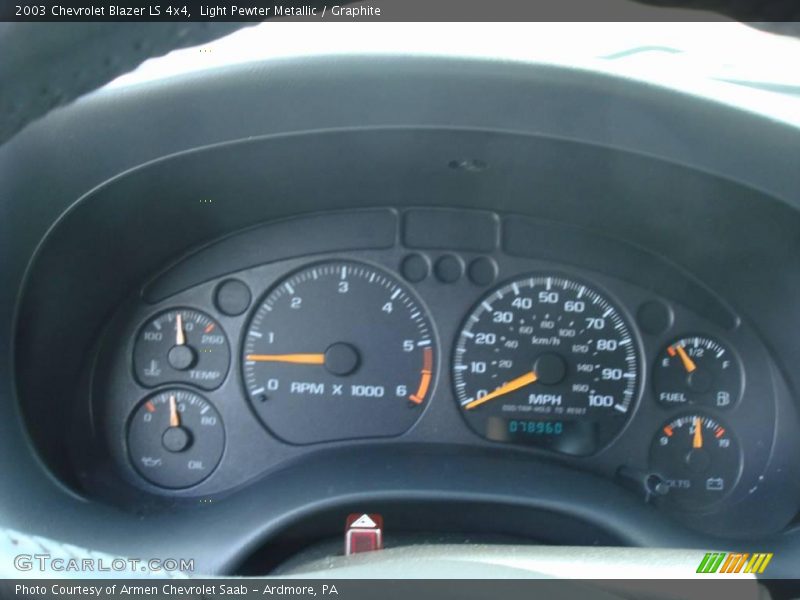 Light Pewter Metallic / Graphite 2003 Chevrolet Blazer LS 4x4