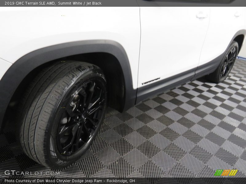 Summit White / Jet Black 2019 GMC Terrain SLE AWD