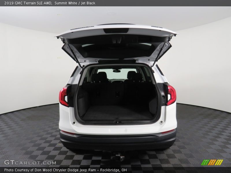 Summit White / Jet Black 2019 GMC Terrain SLE AWD