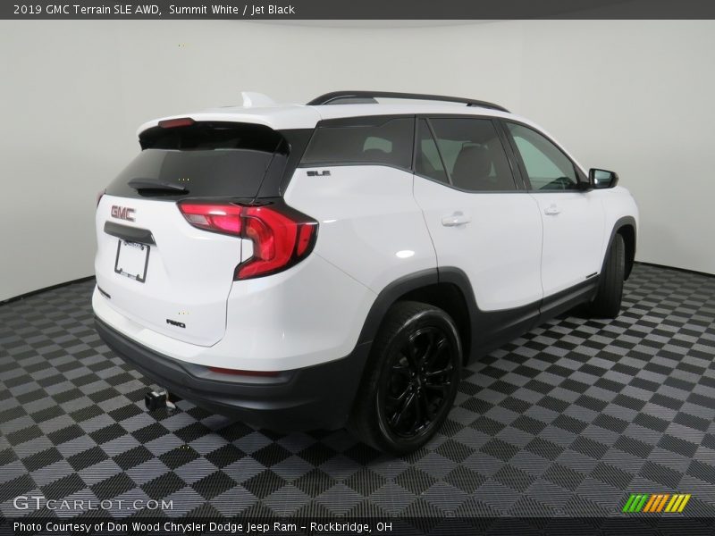 Summit White / Jet Black 2019 GMC Terrain SLE AWD
