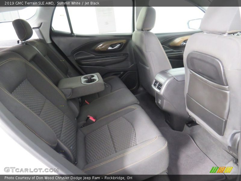 Summit White / Jet Black 2019 GMC Terrain SLE AWD