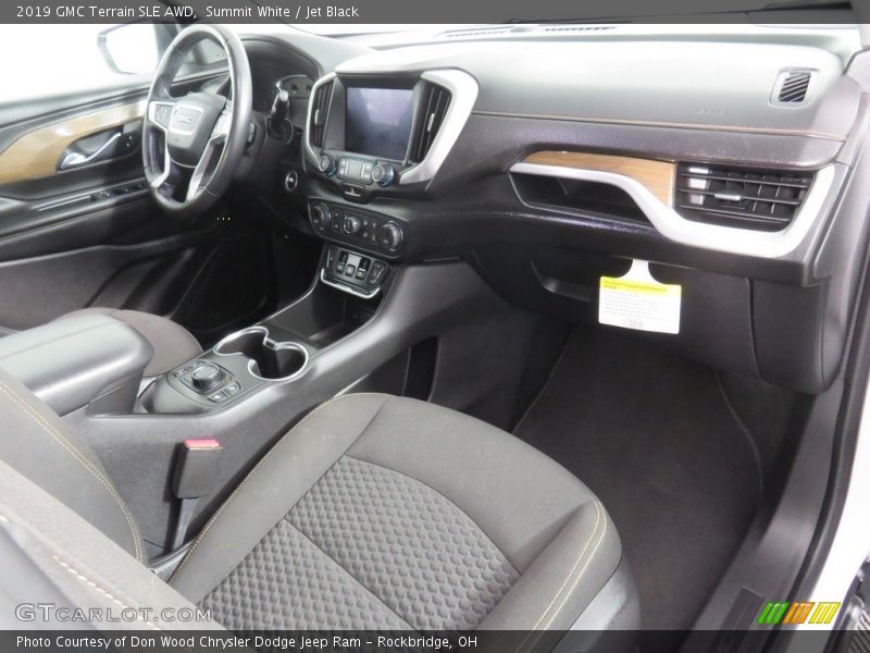 Summit White / Jet Black 2019 GMC Terrain SLE AWD